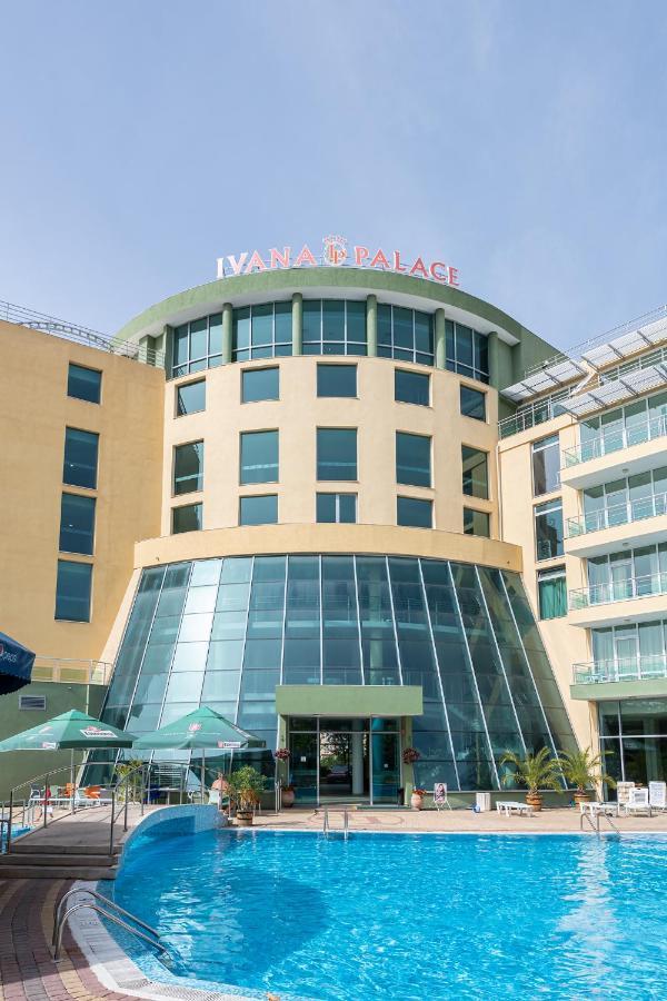 Ivana Palace Hotel - Free Parking Pantai Sunny Bagian luar foto